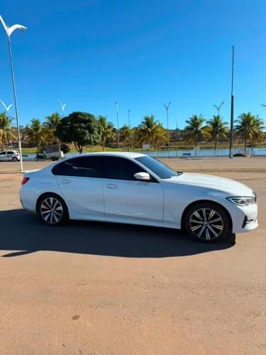 BMW 320I A 2.0 Turbo/activeflex 16V 184cv 4P 2021