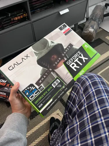RTX 3070 GALAX - CHIP COM DEFEITO