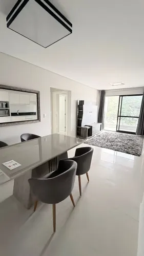 Apartamento Mobiliado com Sacada e Churrasqueira Fazenda Itajaí