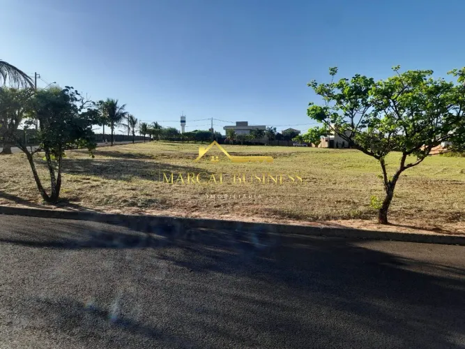 Residencial Imperial Park - Ângelo Brandimarte - Terreno de esquina no Condomínio Imperial
