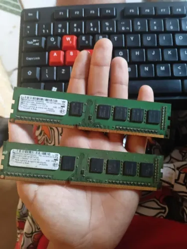 Memória RAM 8gb ddr3 1600mhz 2x4
