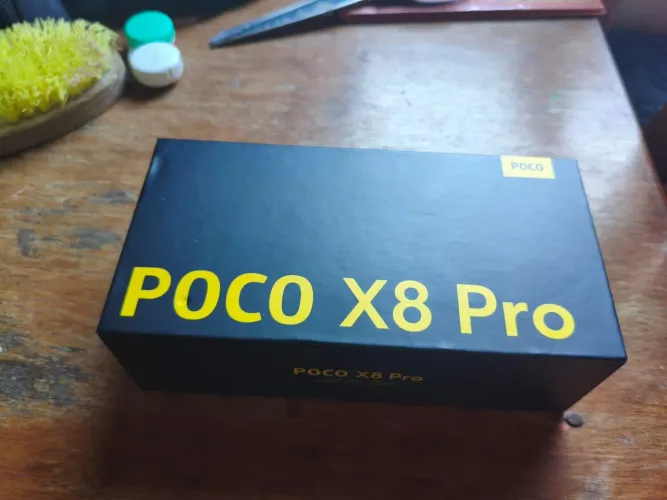 Celular "gamer" poco x8 pro novo, menos de um mês de uso