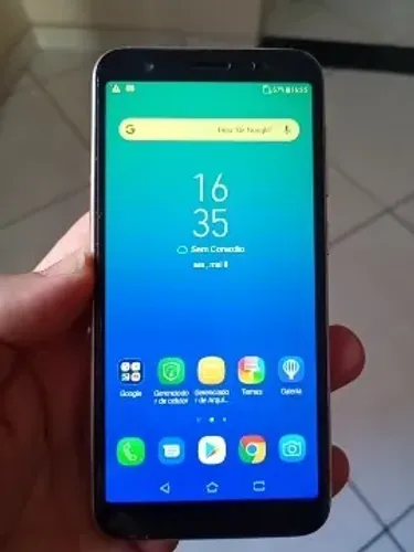 Celular Asus ZenFone live 32 gigas Android 8 pega whatsapp e outros bateria boa