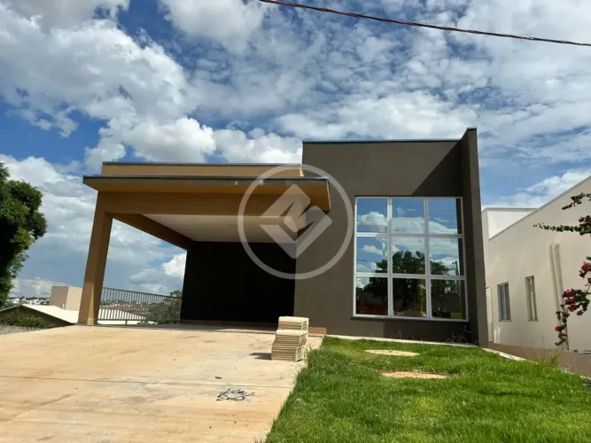 Casa Alto Padrão em Condomínio Fechado  Palavra de Vida | Caldas Novas codigo: 287101