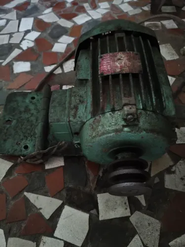 Motor de bancada serralheria