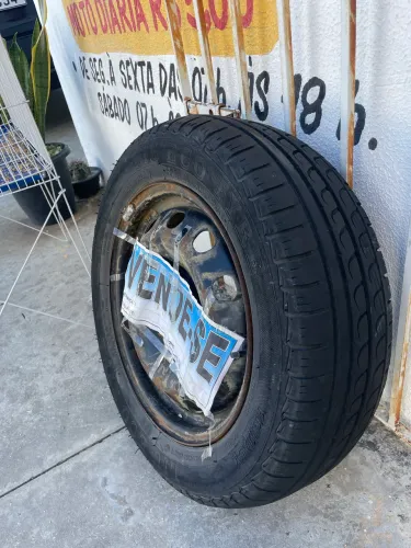 Vende-Se Pneu da Fiat