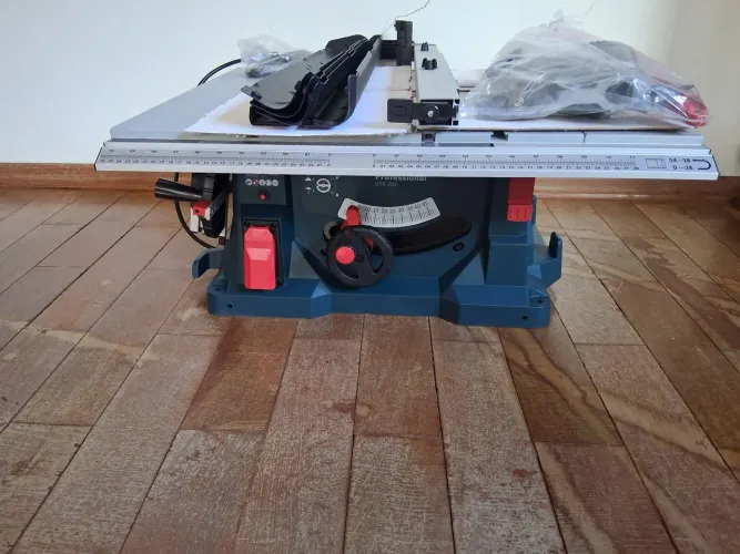 SERRA DE MESA, 1800 W, 127 V, GTS 254 PROFESSIONAL, BOSCH