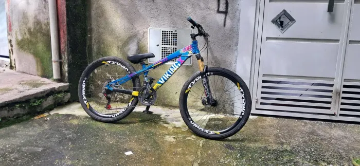Bike vikingx tuf 25 em ótimo estado de conservação, vendo ou troco por bmx