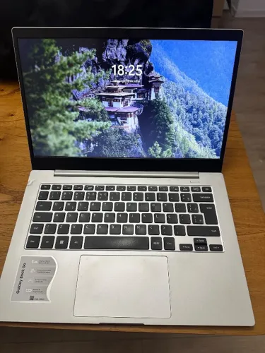 Notebook Galaxy Book Go