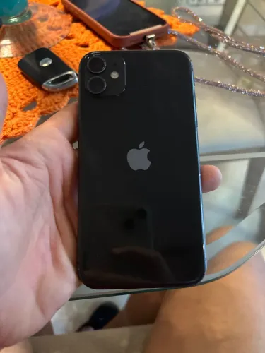 Iphone 11 usado