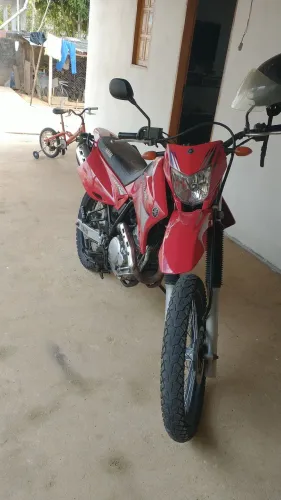 Pneus novos kit novo óleo filtro novo só rodar.