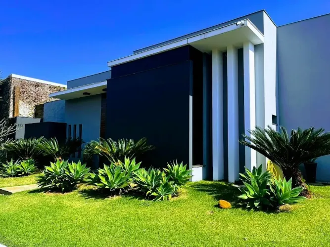 Casa em Condomínio para Venda, Jardim Itatiaia 2, 2 dormitórios, 1 suíte, 4 banheiros, 4 v