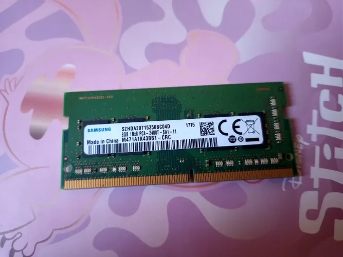 Memória RAM Samsung 8GB DDR4 2400MHz para Notebook