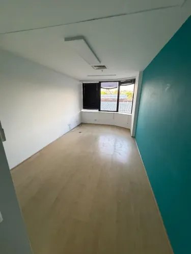 Sala Comercial de 27 m² para Locação Av. Brigadeiro Faria Lima