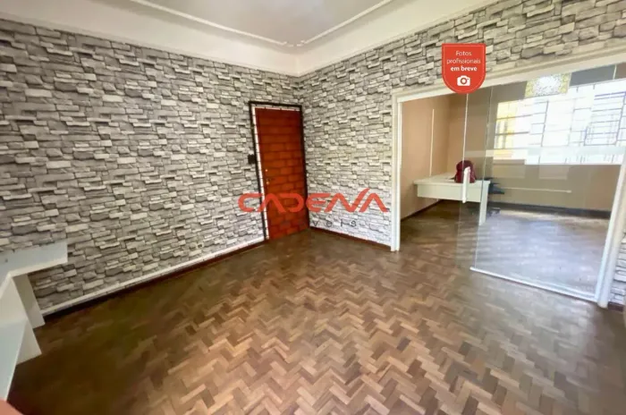 Conjunto comercial para aluguel no Centro de Curitiba