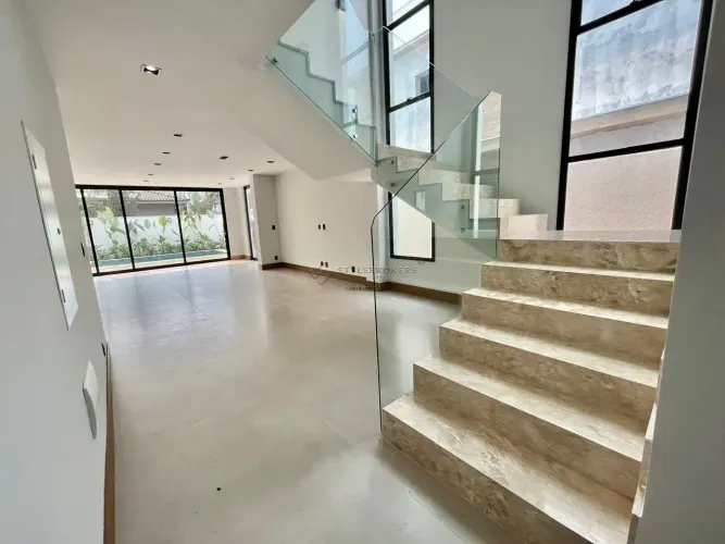 Condomínio Alphaville 2 307 metros quadrados com 4 quartos em Jardim Itália - Cuiabá - MT