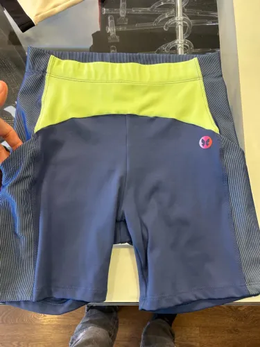 shorts vestem com bolsos azul g