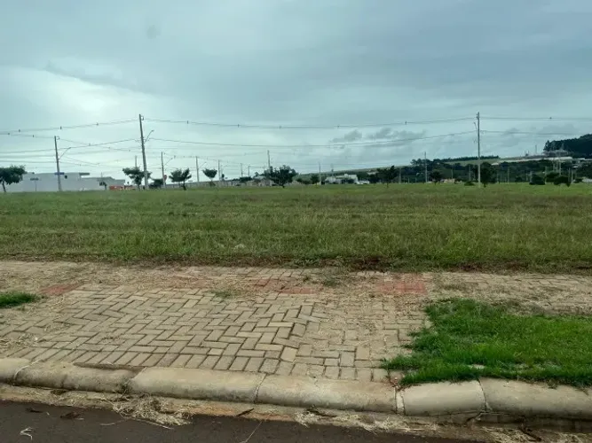 Lote no Paraíso Tropical, Cascavel/PR