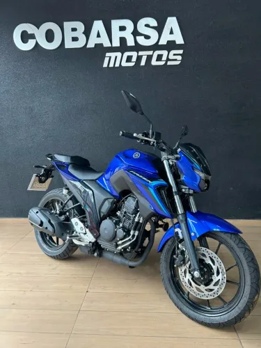 YAMAHA FZ25 ABS CONNECTED 2025!