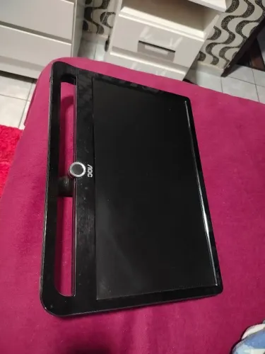 Vende se Monitor AOC 