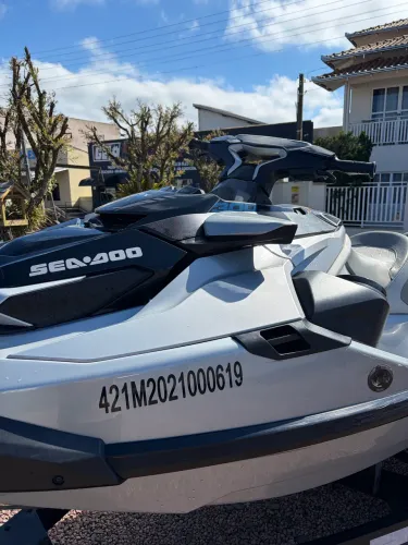 Jet SKY Sea Doo 300 GTX limited