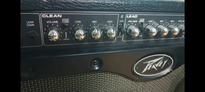 Amplificador Peavey Bandit 112