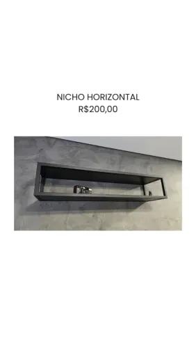 Prateleiras em metal 