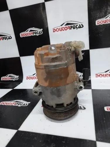 Compressor Ar Condicionado Volkswagen Fox 1.6 2012 5u0820803