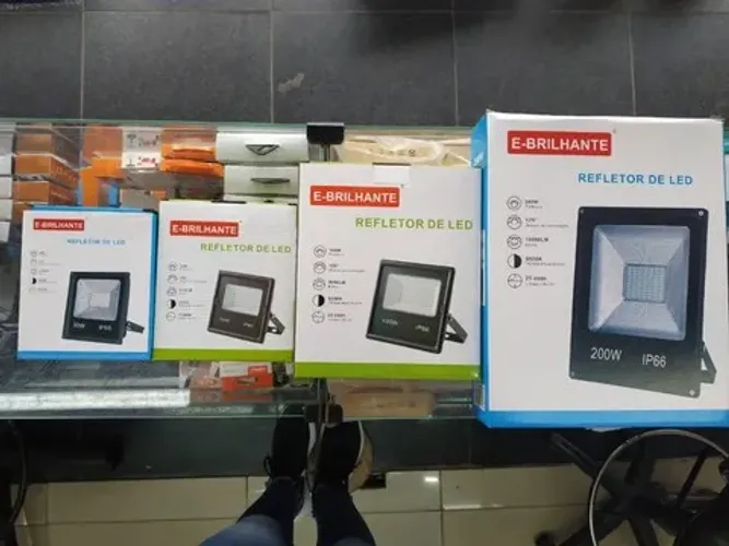Refletor de LED 200W (Distribuidora Jk Eletonicos Honestidade e Qualidade)