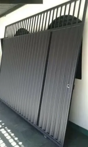 Conserto de Portões.