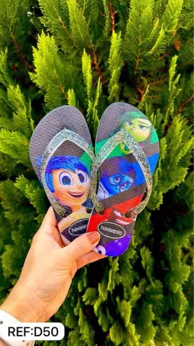 Sandália Havaianas Infantil divertidamente