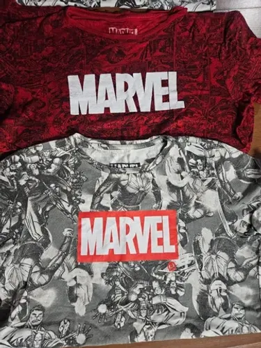 Camisetas Marvel tamanho P (3 peças/usadas)
