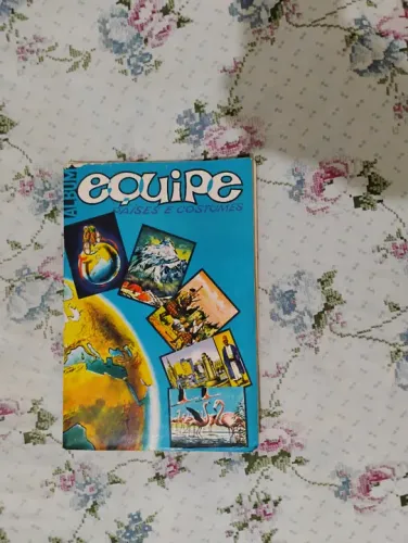 Álbum Equipe Países e Costumes editora Ecrome no ano de 1968, Leia o anúncio