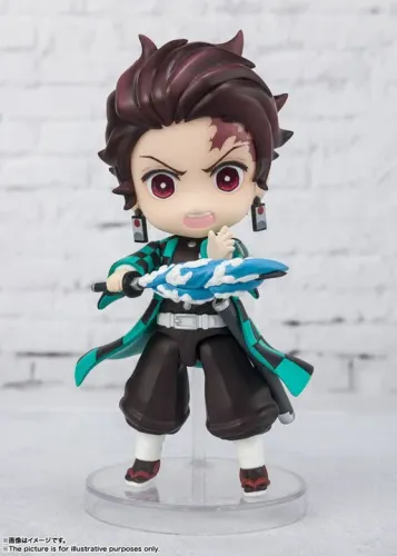 Tanjiro Figuarts Mini Water Breathing