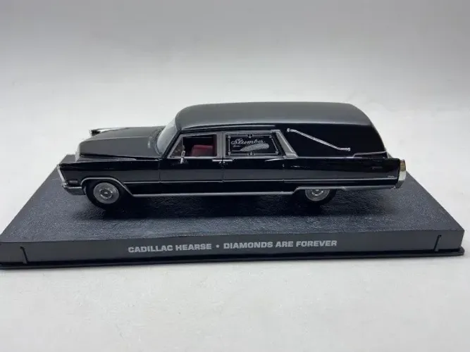 007 Collection - Cadillac Hearse Diamonds Are Forever 1/43
