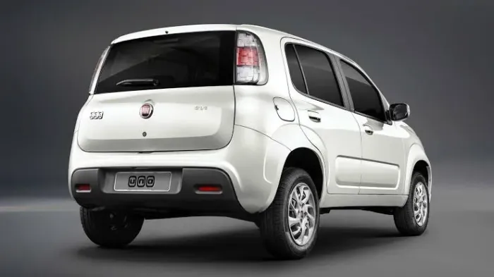 Uno Drive 2019 para retirada de peças .