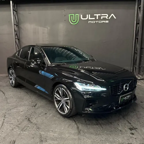 Volvo S60 T-8 R-design 2.0 407cv 4P Híbrido 2021