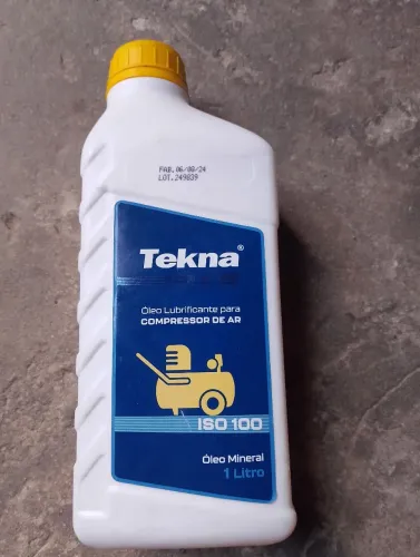 Tirando pouco Óleo 100ml Óleo Lubrificante Tekna ISO 100 para Compressor de Ar 1 Litro