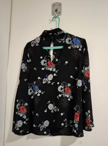 Blusa Feminina Estampada Floral - Zinzane