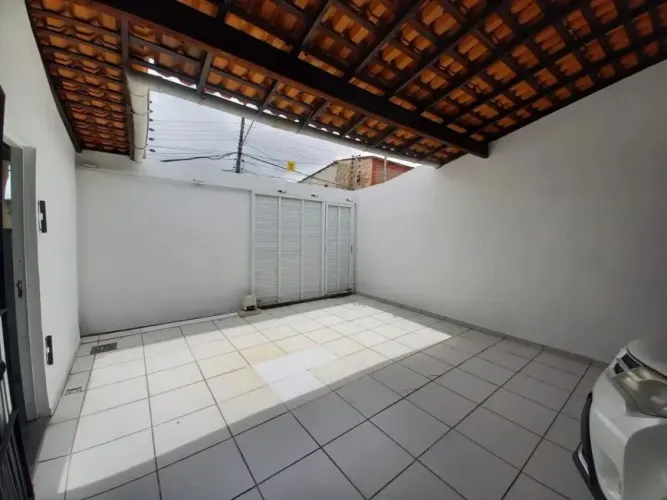 Vendo casa em Viana Sede