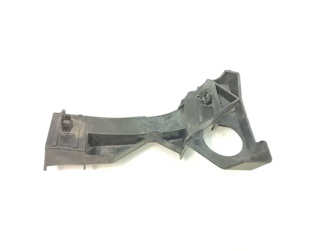 Guia Parachoque Dianteiro Lado Esquerdo Toyota Corolla 2003