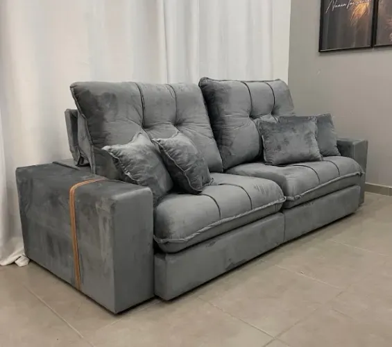 Sofá Retrátil e Reclinável Gleice