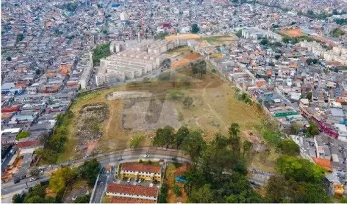 Terreno industrial para alugar no Bairro Pimentas em Guarulhos - SP