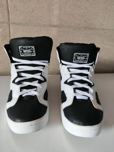 Tênis Nesk Preto e Branco