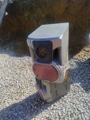 Caixa de som customizada... 70,00 as duas...