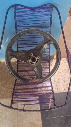 Vendo rodão três palitos da fan 125