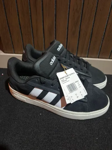 Tênis adidas masculino