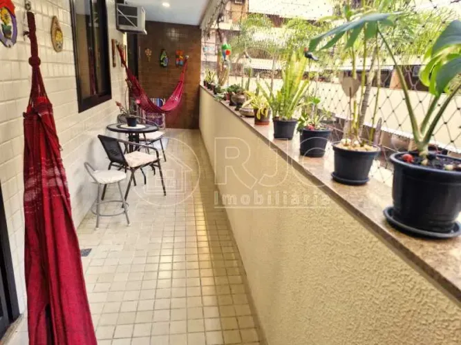 Imóvel para venda possui 88 metros quadrados com 3 quartos em Vila Isabel - Rio de Janeiro