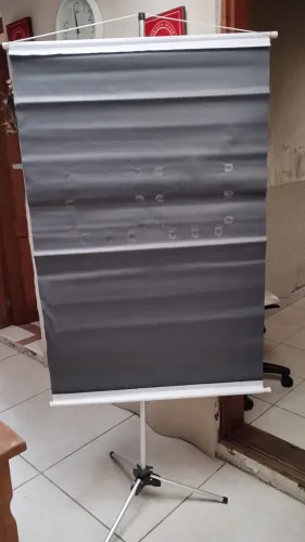 Porta banners para eventos festas ou comércio.