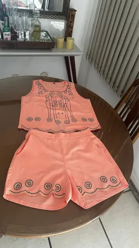 Conjunto short e blusa